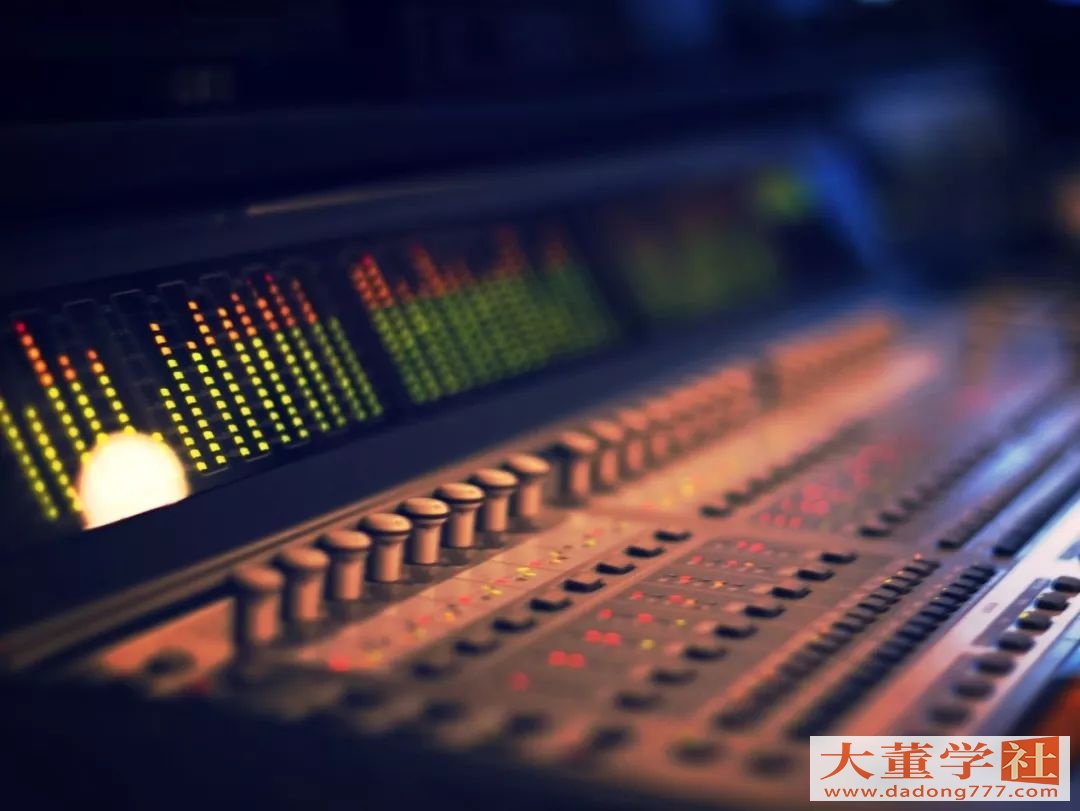 珍藏级车载音乐2025高音质车载CD流行伤感热门等免费分享